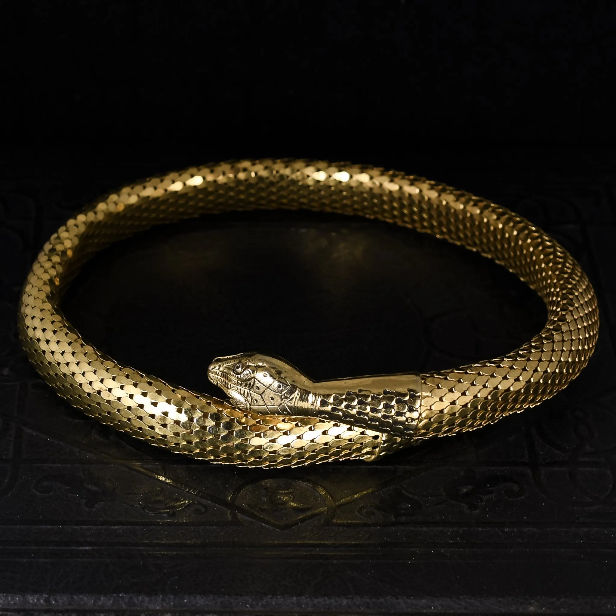 1960s Serpent Collar
