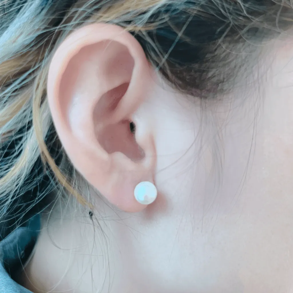 Charismatic Freshwater Pearl Stud Earrings 7-7.5mm