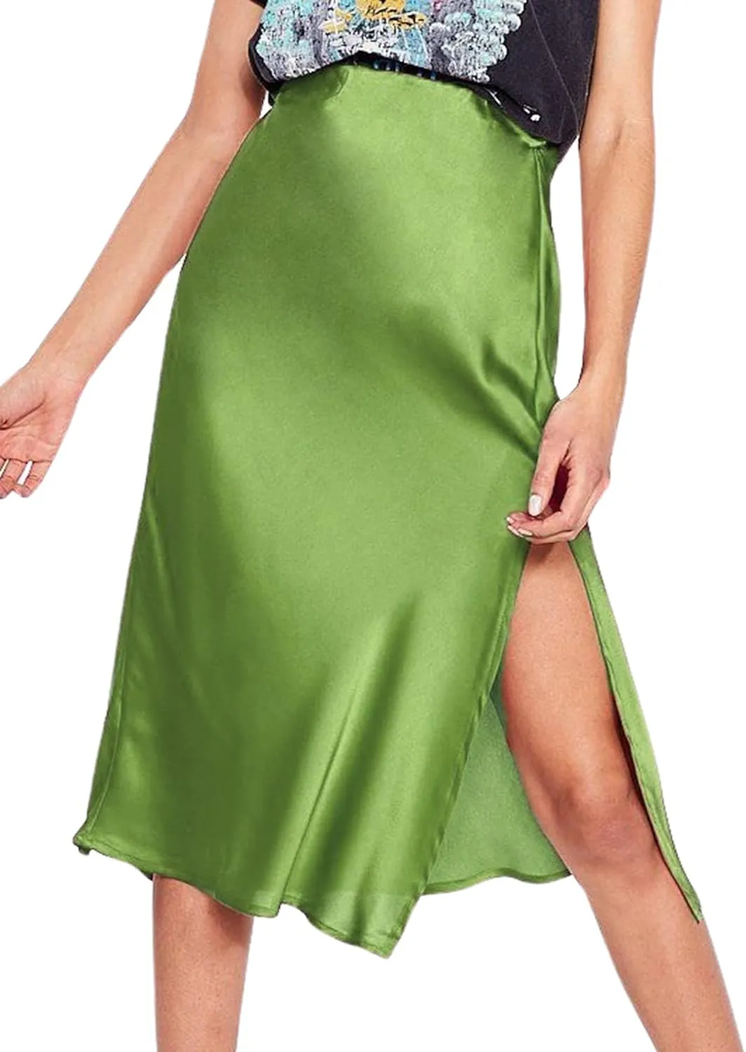 Ezcosplay Women Satin Midi Skirt High Elastic Waisted Satin Slip Skirts Casual Silk Skirt with Slit