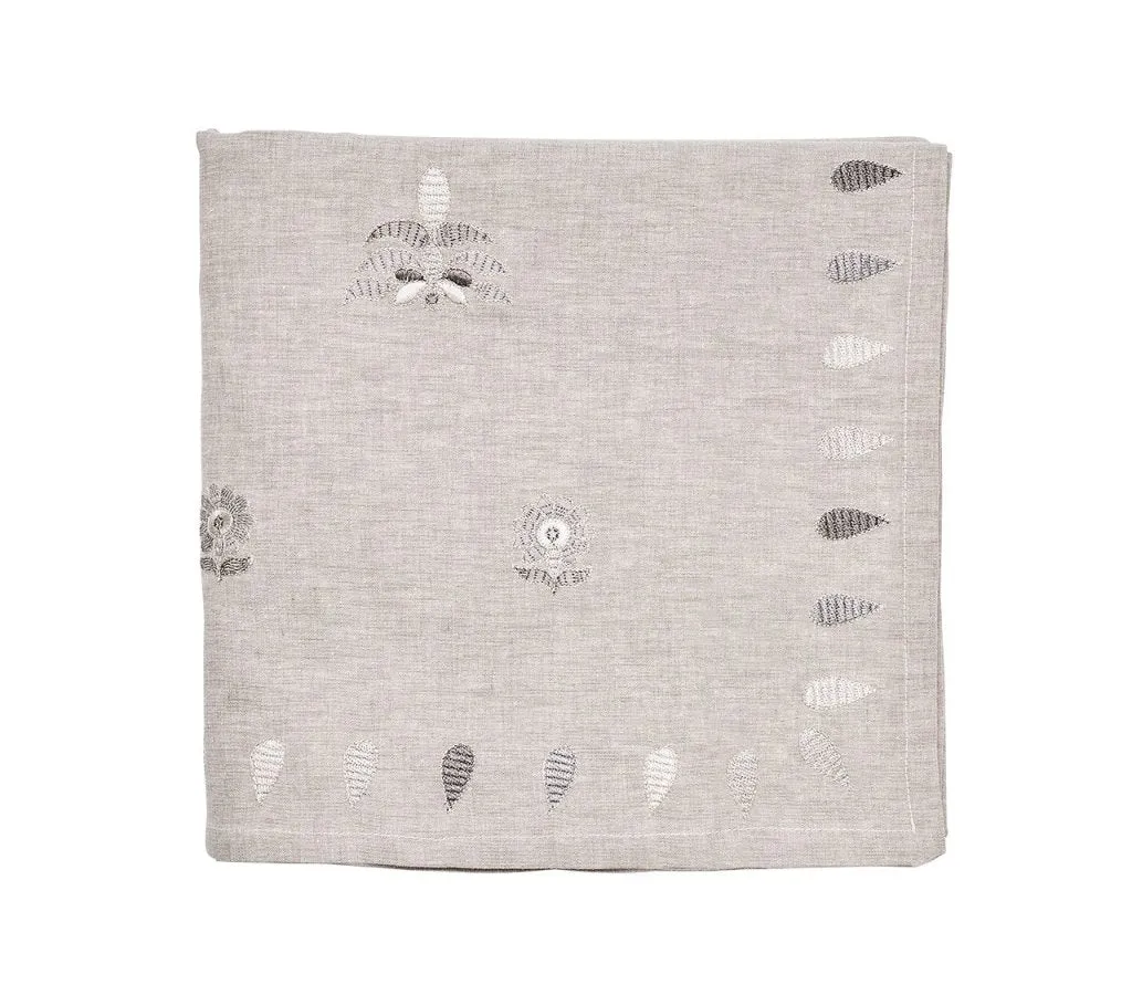 Lima Tablecloth in Gray & Silver