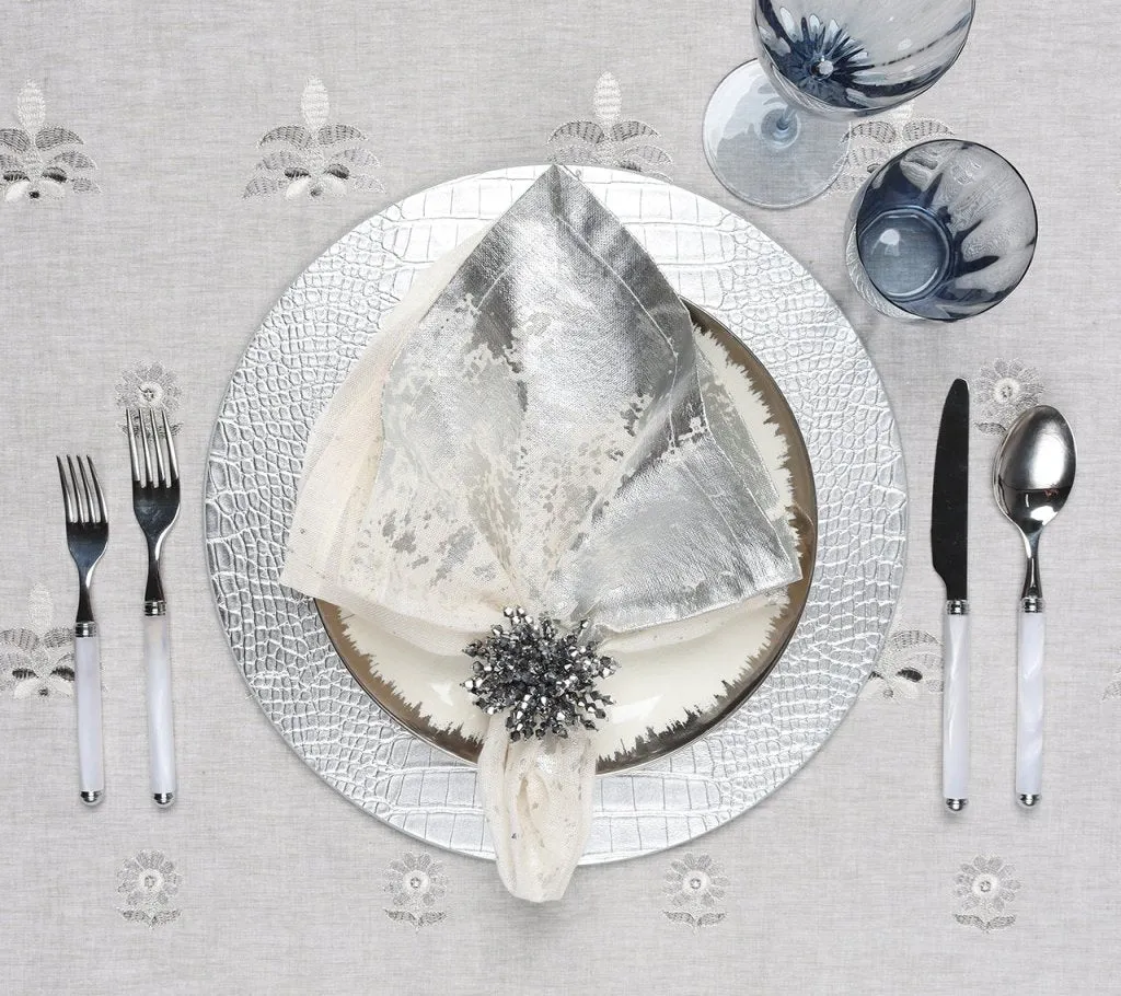 Lima Tablecloth in Gray & Silver