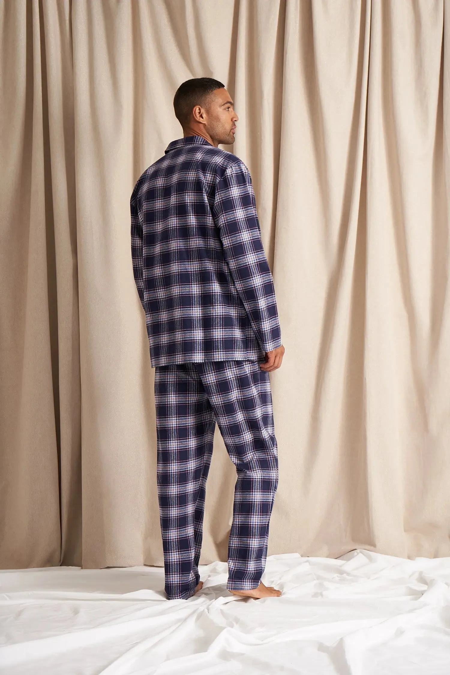 Mister You Plaid Pyjamas in Midnight