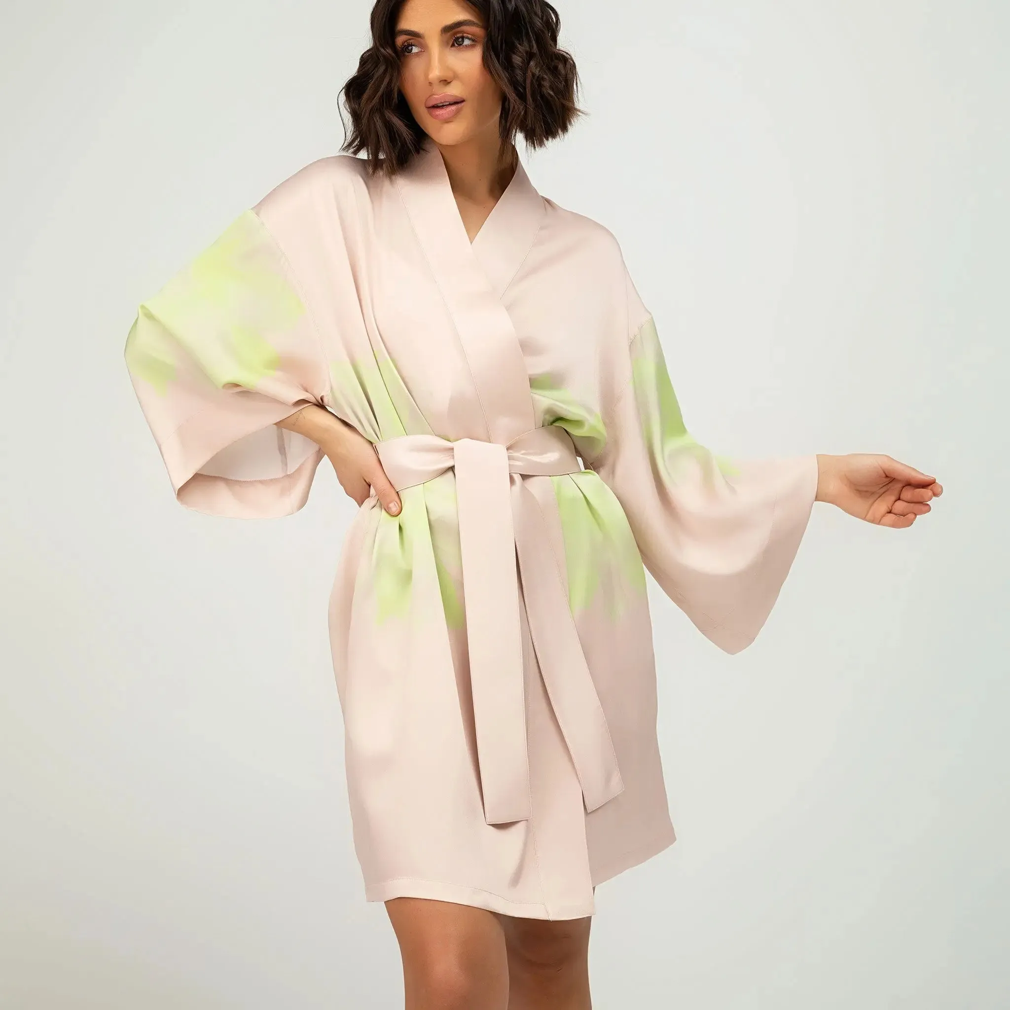 Pink Flower Silk Dreamscape Short Kimono Robe