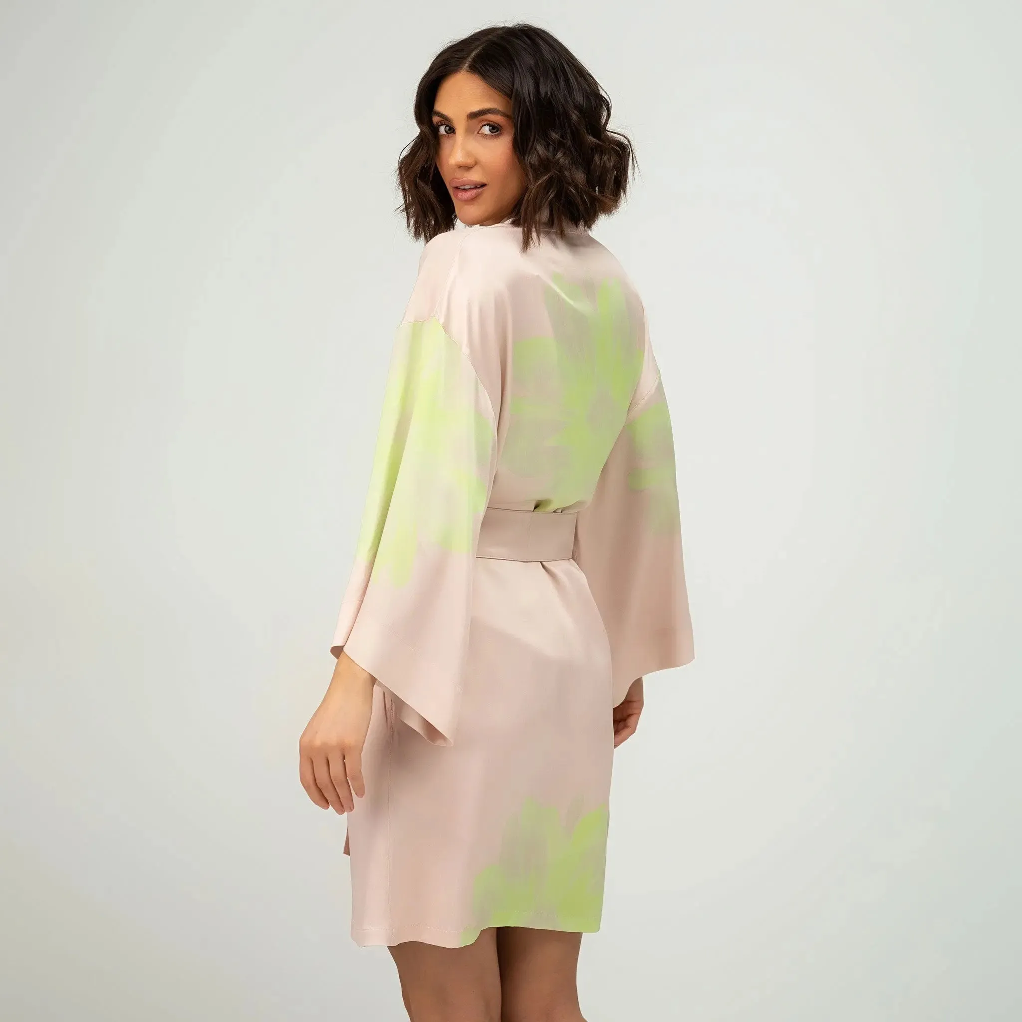 Pink Flower Silk Dreamscape Short Kimono Robe