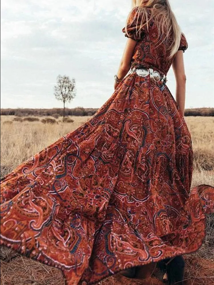 Sexy printed V-neck short-sleeved bohemian holiday dress