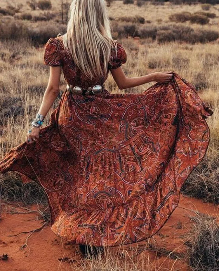 Sexy printed V-neck short-sleeved bohemian holiday dress