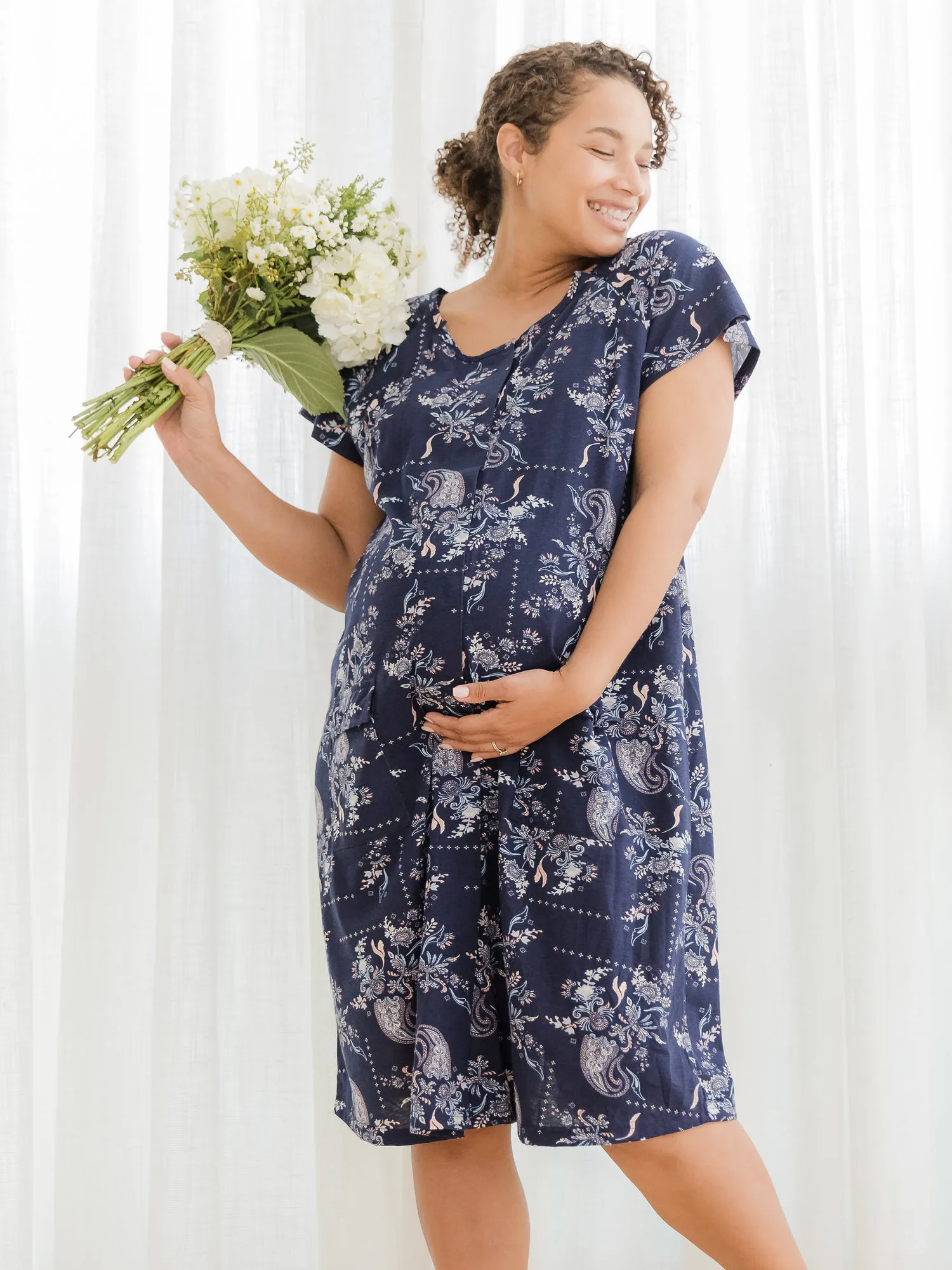 Universal Labor & Delivery Gown | Navy Paisley