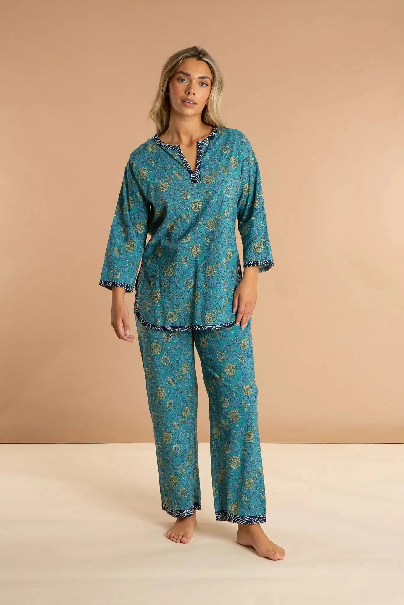 Waterlily Women's Floral Cotton Pyjamas