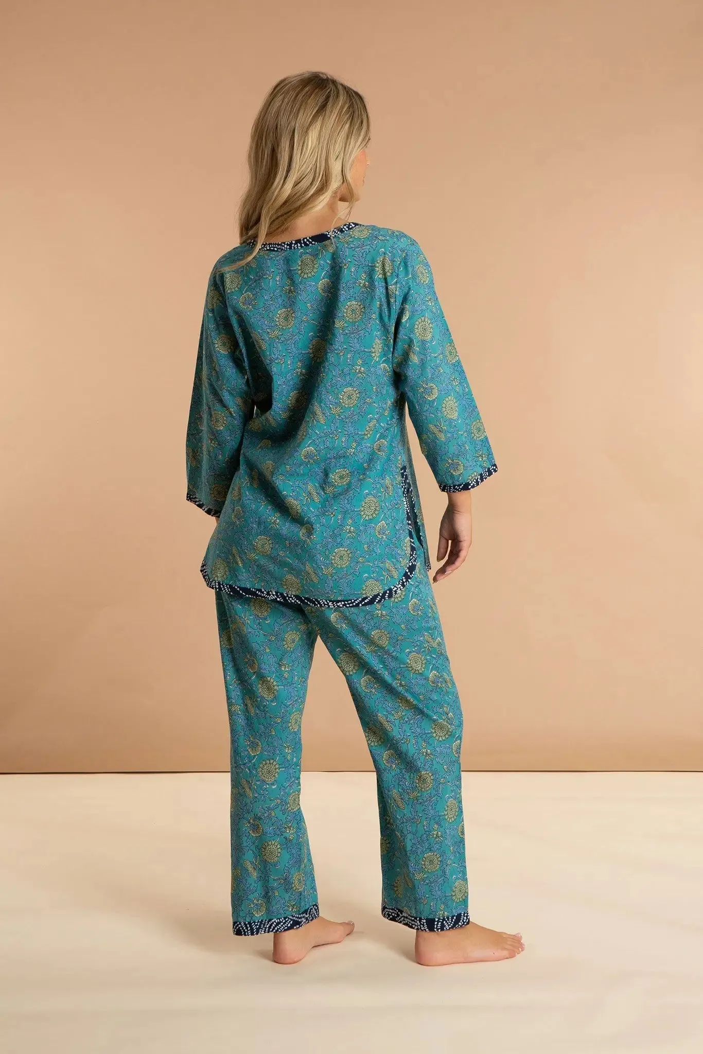 Waterlily Women's Floral Cotton Pyjamas