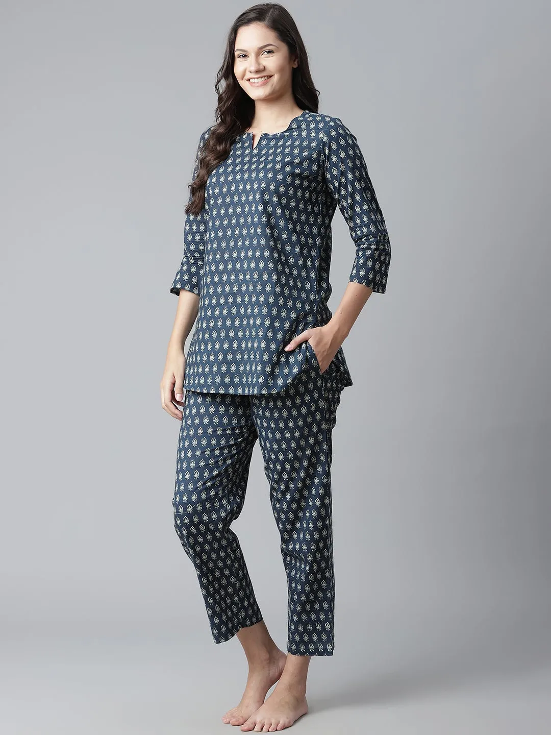 Women'S Dark Blue Buti Print Cotton Nightwear